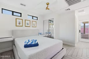 8426 E Sheridan St, Scottsdale, AZ 85257 - Photo 15