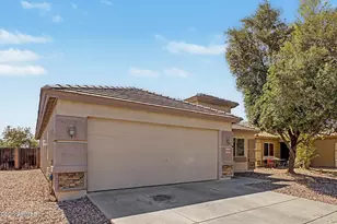10180 N 116th Ln, Youngtown, AZ 85363 - Photo 3