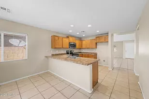 10180 N 116th Ln, Youngtown, AZ 85363 - Photo 11