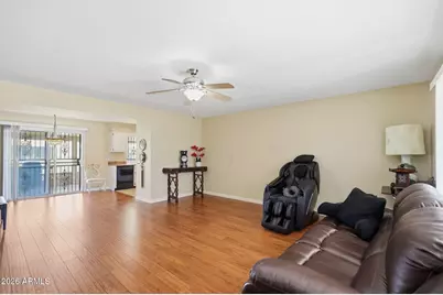 15227 N Boswell Boulevard, Sun City, AZ 85351 - Photo 9