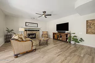 2547 E Amber Ridge Way, Phoenix, AZ 85048 - Photo 19