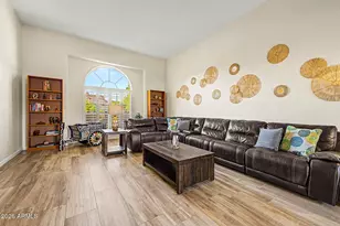2547 E Amber Ridge Way, Phoenix, AZ 85048 - Photo 9