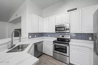 15030 S 47th Way, Phoenix, AZ 85044 - Photo 15