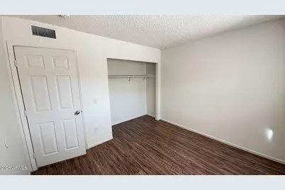 4418 N 53rd Lane #2, Phoenix, AZ 85031 - Photo 7