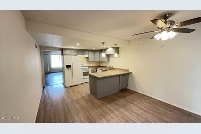 4418 N 53rd Lane #2, Phoenix, AZ 85031 - Photo 3