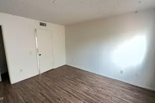 4418 N 53rd Ln, Phoenix, AZ 85031 - Photo 13