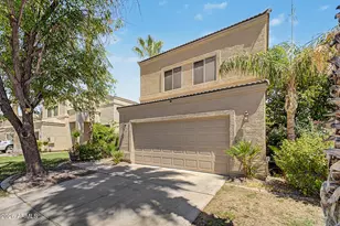 1522 E Beacon Dr, Gilbert, AZ 85234 - Photo 3