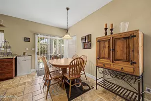 1522 E Beacon Dr, Gilbert, AZ 85234 - Photo 9