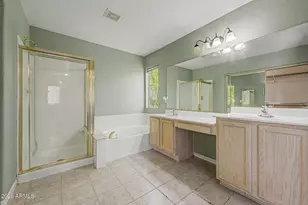 1522 E Beacon Dr, Gilbert, AZ 85234 - Photo 17