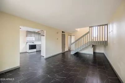 4710 N 10th Place, Phoenix, AZ 85014 - Photo 7
