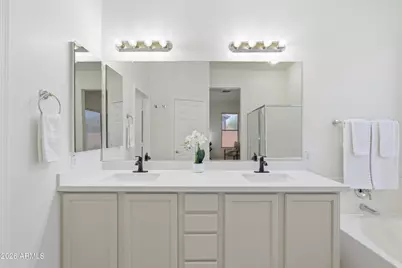 1857 E Carob Drive, Chandler, AZ 85286 - Photo 27