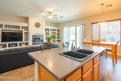4374 E Lariat Lane, Phoenix, AZ 85050 - Photo 29