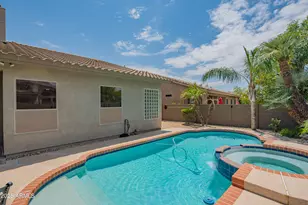 4374 E Lariat Ln, Phoenix, AZ 85050 - Photo 57