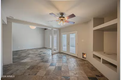 4922 N 42nd Way, Phoenix, AZ 85018 - Photo 9