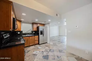 4922 N 42nd Way, Phoenix, AZ 85018 - Photo 13