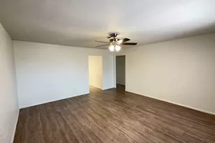 4418 N 53rd Ln, Phoenix, AZ 85031 - Photo 15