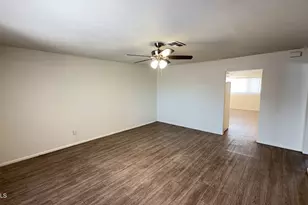 4418 N 53rd Ln, Phoenix, AZ 85031 - Photo 25
