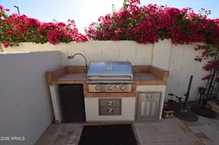 9015 E Windrose Dr, Scottsdale, AZ 85260 - Photo 17
