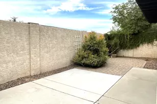 18640 N 44th Pl, Phoenix, AZ 85050 - Photo 17