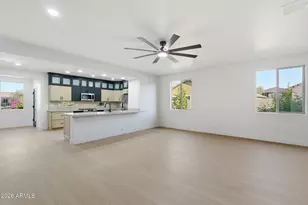 4945 S Twinleaf Dr, Gilbert, AZ 85298 - Photo 9