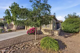 4945 S Twinleaf Dr, Gilbert, AZ 85298 - Photo 3