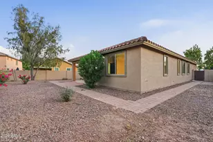 4945 S Twinleaf Dr, Gilbert, AZ 85298 - Photo 43