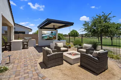 17759 W Guthrie Street, Surprise, AZ 85388 - Photo 35