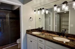 9990 N Scottsdale Rd, Paradise Valley, AZ 85253 - Photo 7