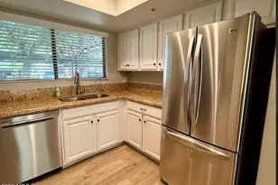 9990 N Scottsdale Rd, Paradise Valley, AZ 85253 - Photo 5