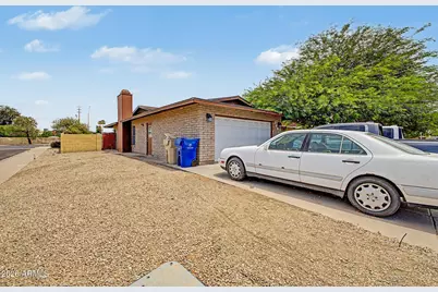 16413 N 51st Drive, Glendale, AZ 85306 - Photo 3