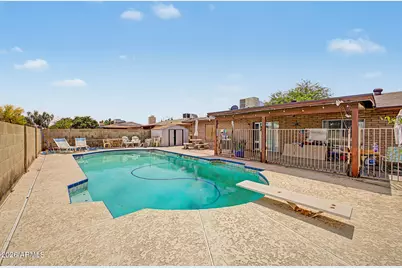 16413 N 51st Drive, Glendale, AZ 85306 - Photo 11