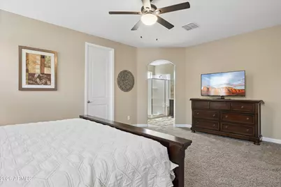 26034 N 137th Avenue, Peoria, AZ 85383 - Photo 15