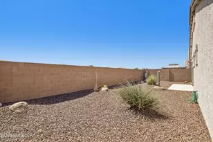 26034 N 137th Ave, Peoria, AZ 85383 - Photo 33