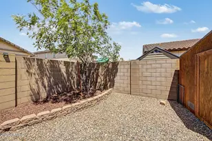 18230 W Louise Dr, Surprise, AZ 85387 - Photo 37