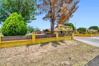 6546 W Surrey Avenue, Glendale, AZ 85304 - Photo 3
