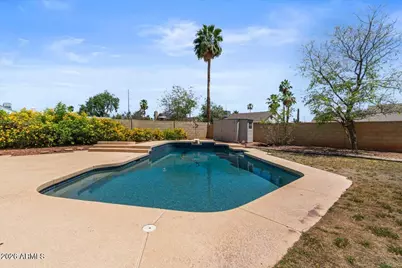 1041 E Kristal Way, Phoenix, AZ 85024 - Photo 35