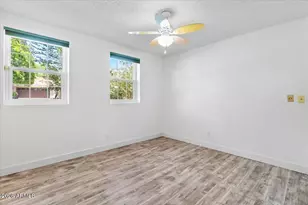 1041 E Kristal Way, Phoenix, AZ 85024 - Photo 17