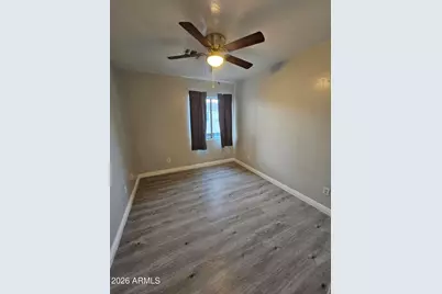 7355 N Black Canyon Highway #2, Phoenix, AZ 85021 - Photo 9