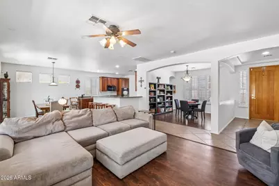 6114 W Hedgehog Place, Phoenix, AZ 85083 - Photo 9