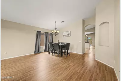642 W Mesquite Tree Lane, San Tan Valley, AZ 85143 - Photo 5
