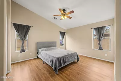 642 W Mesquite Tree Lane, San Tan Valley, AZ 85143 - Photo 11