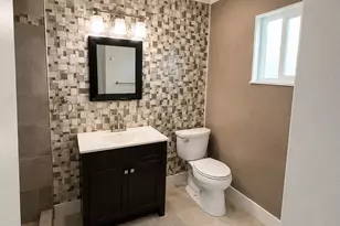 2234 W Medlock Dr, Phoenix, AZ 85015 - Photo 7