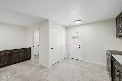 10401 N 43rd Avenue, Phoenix, AZ 85051 - Photo 15