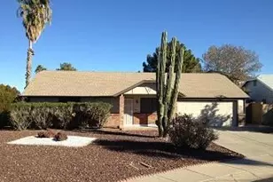 1109 N Oak Ct, Gilbert, AZ 85233 - Photo 5