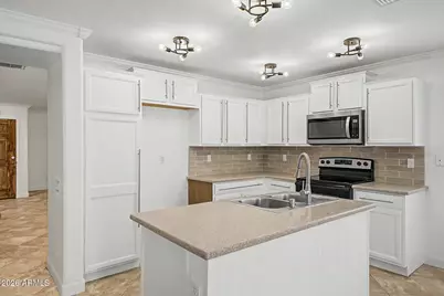 43298 W Blazen Trail, Maricopa, AZ 85138 - Photo 11