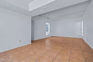 1040 E Pueblo Rd, Phoenix, AZ 85020 - Photo 11