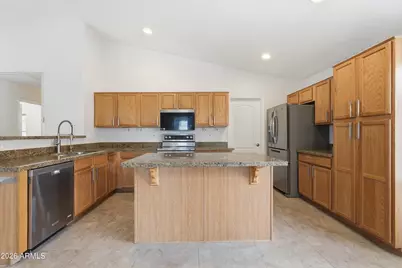 12534 W Woodland Avenue, Avondale, AZ 85323 - Photo 7