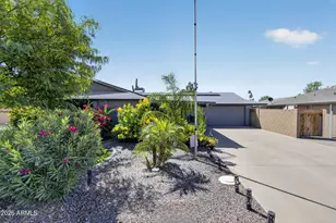 9319 W Glen Oaks Cir, Sun City, AZ 85351 - Photo 7