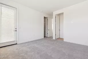 9735 S 12th Street S, Phoenix, AZ 85042 - Photo 19