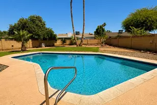7621 N 48th Dr, Glendale, AZ 85301 - Photo 27